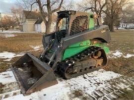 2017 DEERE 331G