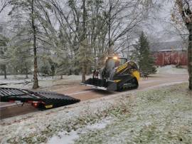 2023 NEW HOLLAND C337