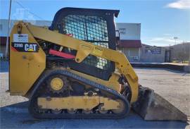 2019 CATERPILLAR 239D