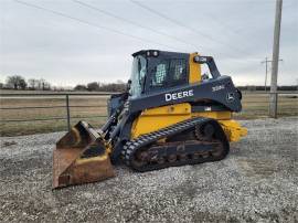 2016 DEERE 333G