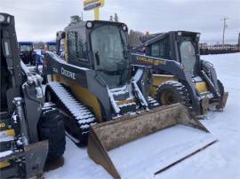 2018 DEERE 323E