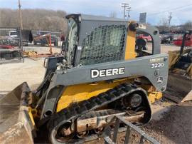 2012 DEERE 323D