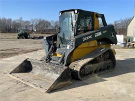 2021 DEERE 333G