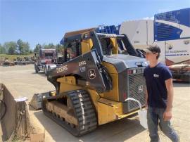 2019 DEERE 331G