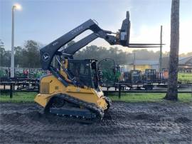 2023 DEERE 331G