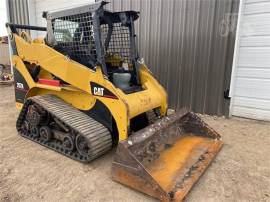 2006 CATERPILLAR 257B