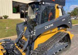 2023 DEERE 333G