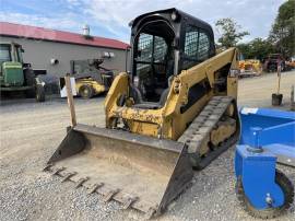 2017 CATERPILLAR 239D