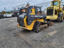 2014 DEERE 329E