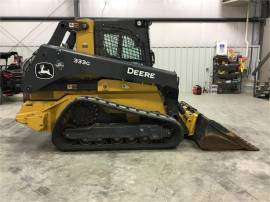 2021 DEERE 333G