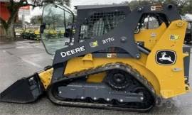 2023 DEERE 317G