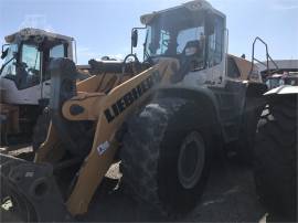 2017 LIEBHERR L566 XPOWER