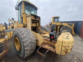 2001 DEERE 744H