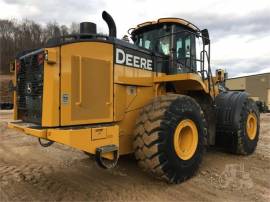 2019 DEERE 824K