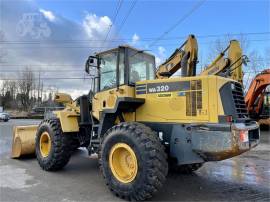 2013 KOMATSU WA320