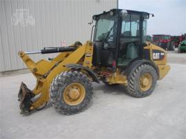 2011 CATERPILLAR 906H