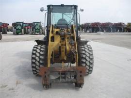 2011 CATERPILLAR 906H