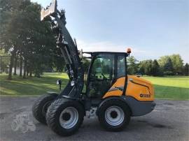 2021 GIANT G5000 X-TRA