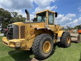 2004 VOLVO L110E