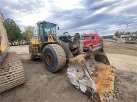 2006 DEERE 744J