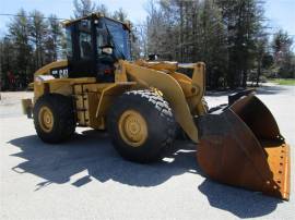 2011 CATERPILLAR 938H