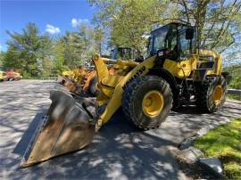 2019 KOMATSU WA320-8