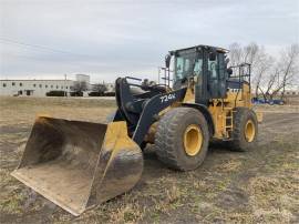 2017 DEERE 724K