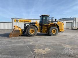 2017 DEERE 844KIII