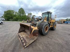 2006 DEERE 744J