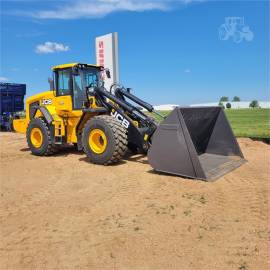 2017 JCB 457 AGRI