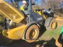 2015 DEERE 304K