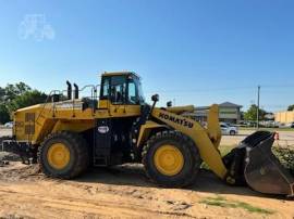 2019 KOMATSU WA600-8