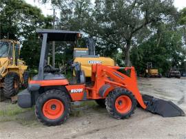 KUBOTA R520S