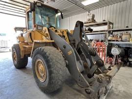 2002 VOLVO L90D