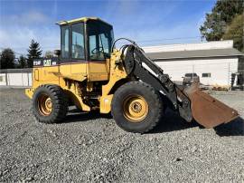 1996 CATERPILLAR IT24F