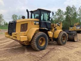 2017 CATERPILLAR 938M