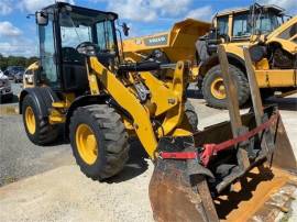 2016 CATERPILLAR 908M