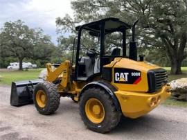 2009 CATERPILLAR 908H