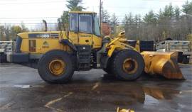 2004 KOMATSU WA380