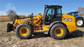 2019 JCB TM420