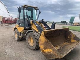 2014 DEERE 244J