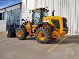 2022 JCB 427