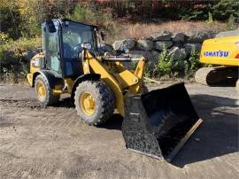 2017 CATERPILLAR 906M