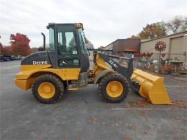 2015 DEERE 324K