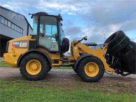 2019 CATERPILLAR 908M