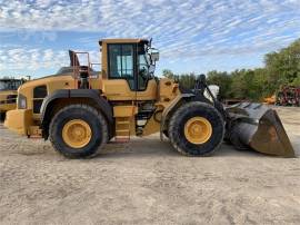 2017 VOLVO L110H