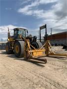 2019 DEERE 744KII