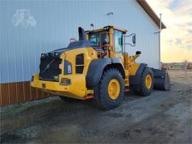 2022 VOLVO L120H