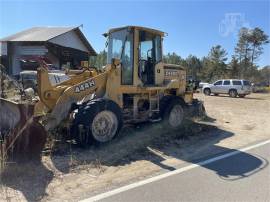 2000 DEERE 444H