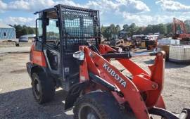 2018 KUBOTA R630